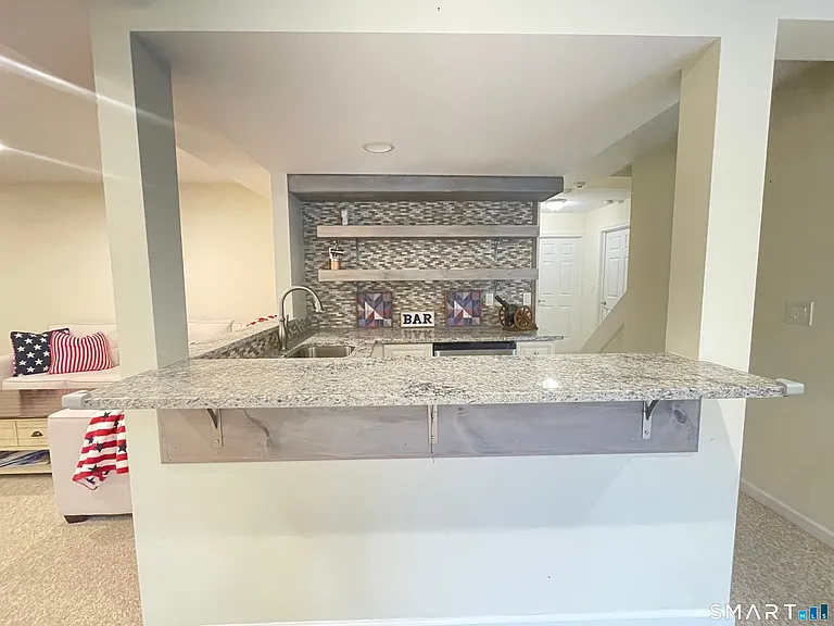58 Heritage Ln — Photo 26