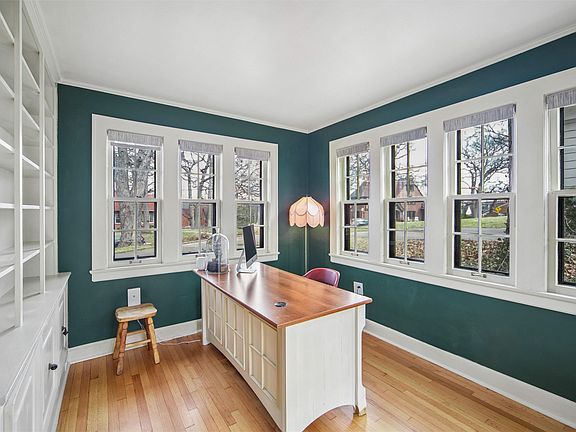 5th image of 5708 Waterbury Rd