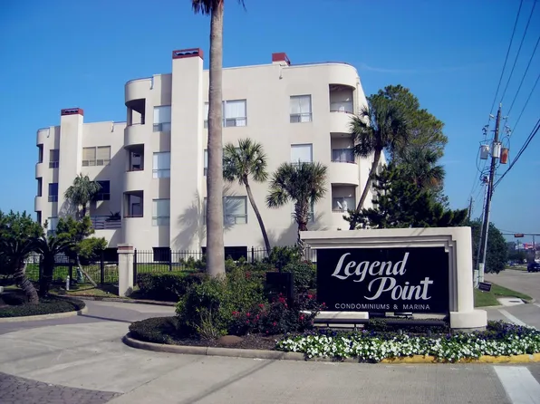 1302 Marina Bay Dr APT 108A, Kemah, TX 77565