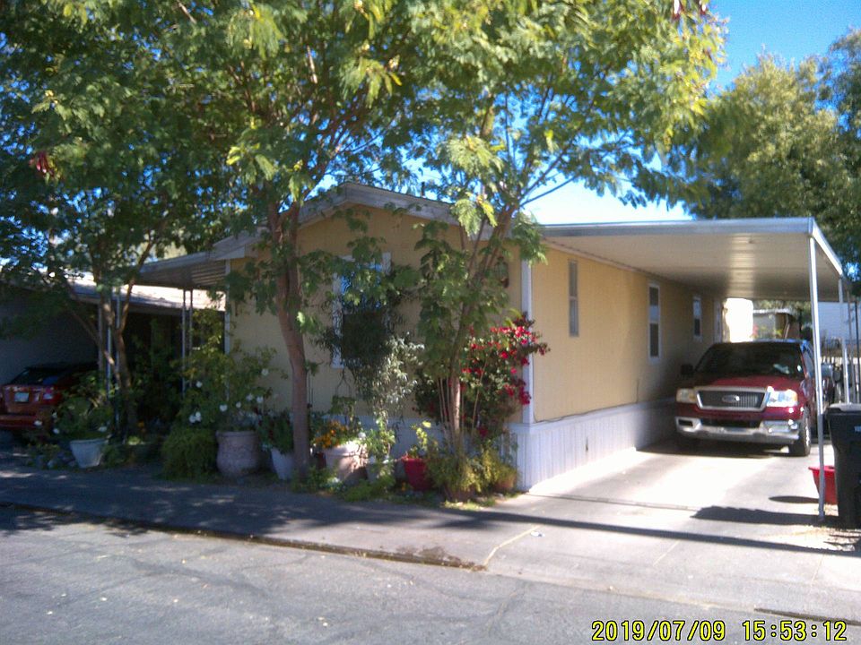 2nd image of 15601 N 19th Ave #158