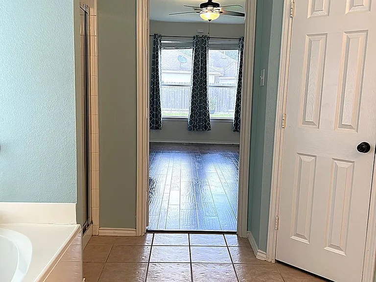 12919 Cascadia Knoll Ct — Photo 16