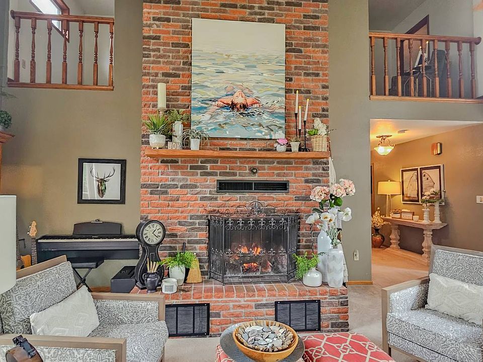 7th image of this home