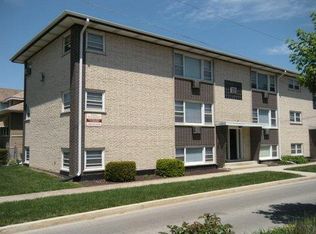 7711 Harvard St, Forest Park, IL 60130