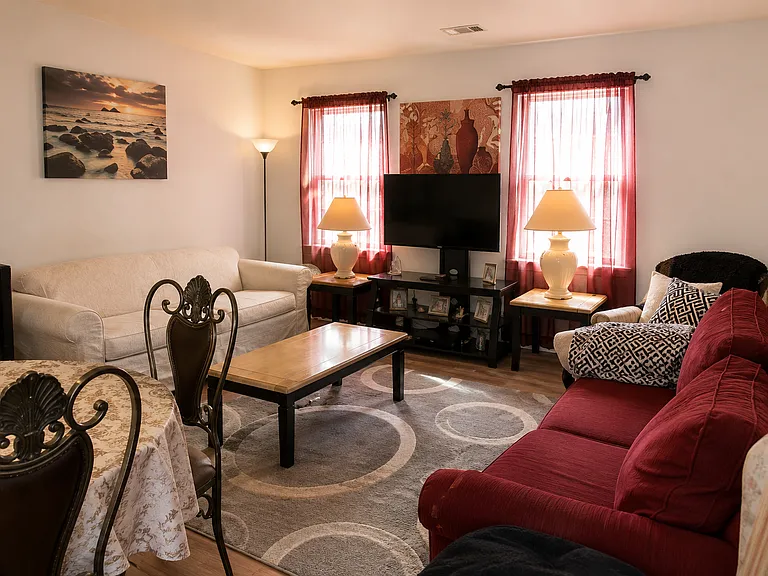 370 New Kent Rd #134 — Photo 3