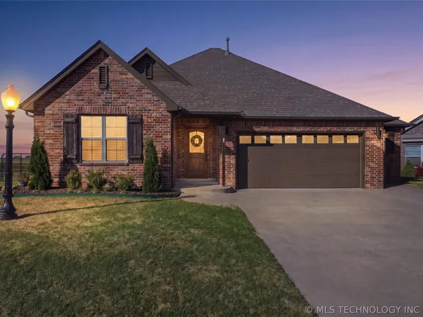 10514 E 141st Ct N, Collinsville, OK 74021