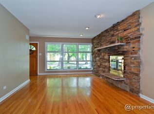 7128 N Merrimac Ave, Chicago, IL 60646