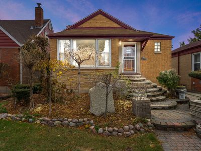 7944 S Trumbull Ave, Chicago, IL, 60652