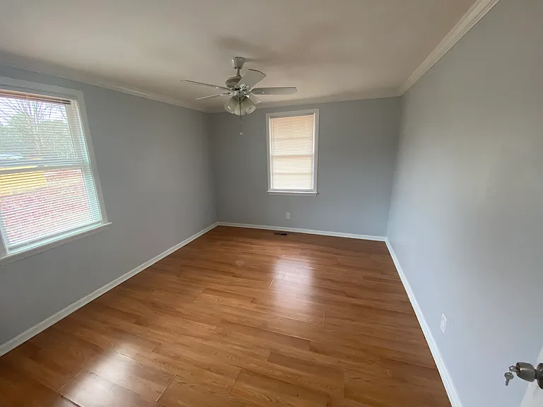914 Ozora Rd — Photo 20