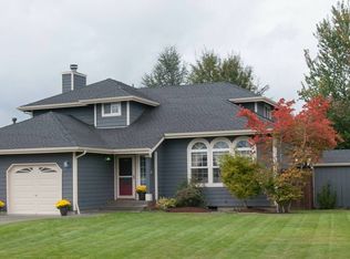 202 Almadon St, Enumclaw, WA 98022