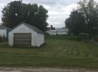 1602 2nd Ave, Vinton, IA 52349