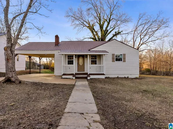 4110 Skyline Dr, Anniston, AL 36206