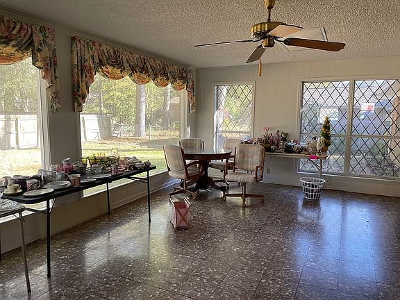 5th image of 188 N Parker Ln