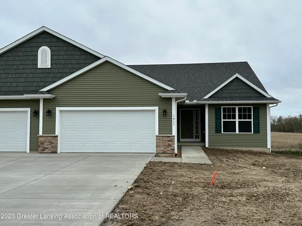 1417 Superior Dr #14, Saint Johns, MI 48879