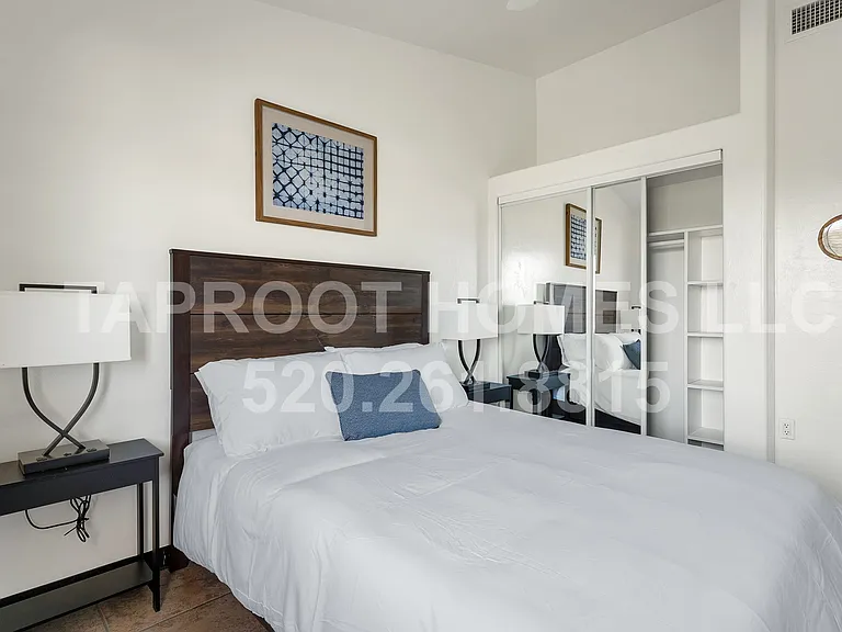 730 E Lester St #2 — Photo 15