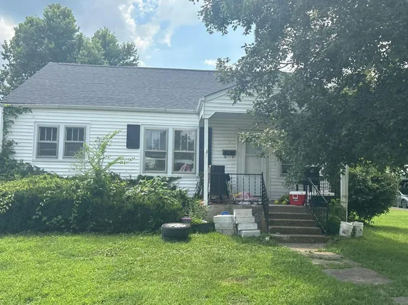 912 Andrews St, Fredericktown, MO 63645