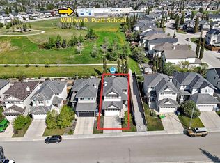 73 SE Royal Birch Way NW, Calgary, AB T3G 5X8