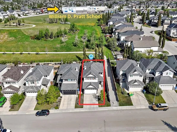 73 SE Royal Birch Way NW, Calgary, AB T3G 5X8