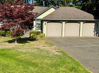 605 Kautz Ct, Steilacoom, WA 98388