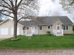 308 Jones St, Fayette, IA 52142