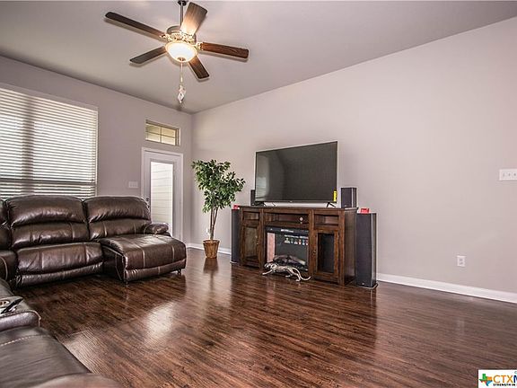 5th image of 1319 Kiskadee Branch Dr