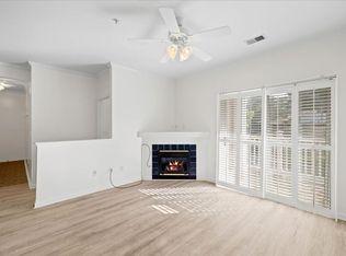 305 N Knollwood Dr SUITE 5206, Blacksburg, VA 24060