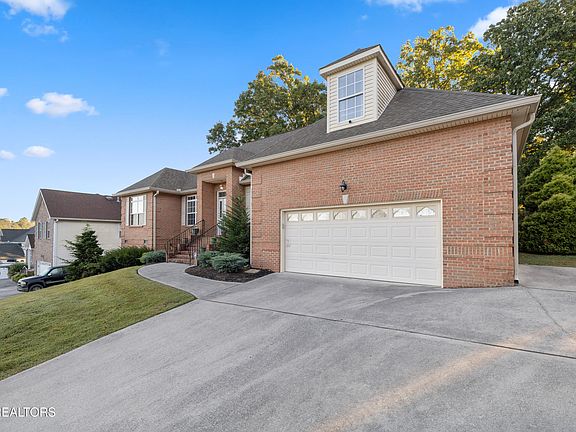 3rd image of 7812 Bernstein Ln