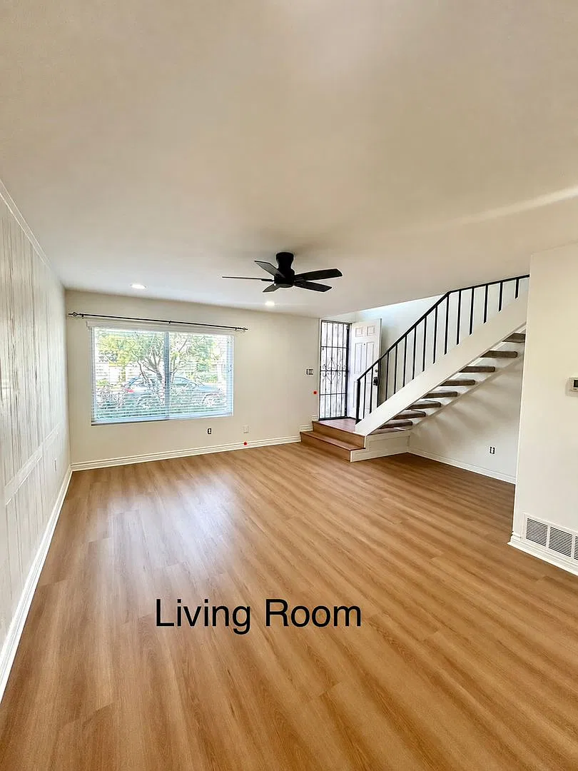 Freshly Updated Split Level 2 Bedroom/2 Bath Home with Community Amenities — Photo 2