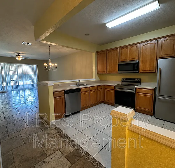 1141 Peralta Ct — Photo 7