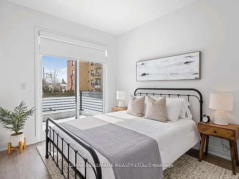 15 Brenthall Ave #17 — Photo 6