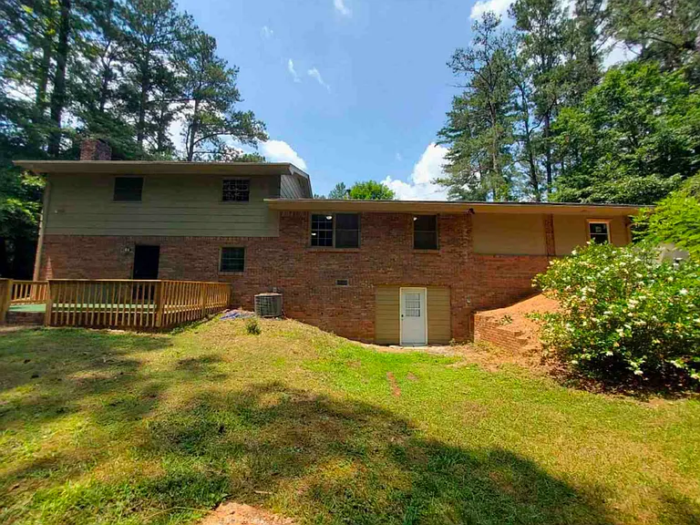 2800 Butner Rd SW — Photo 10