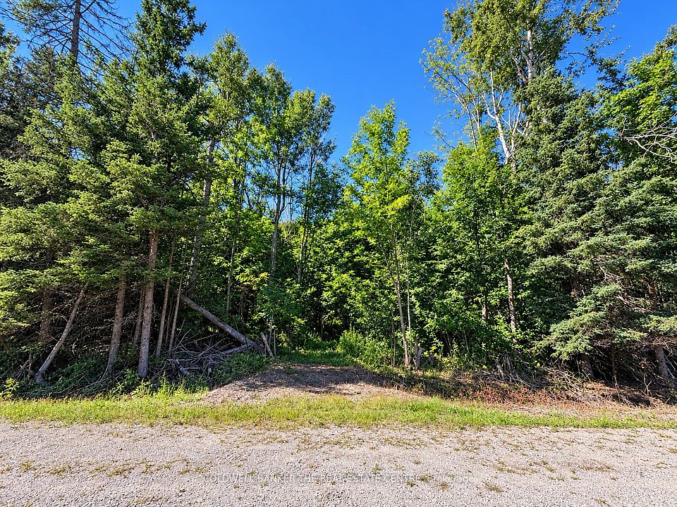 1st image of 4896 Penetanguishene Rd