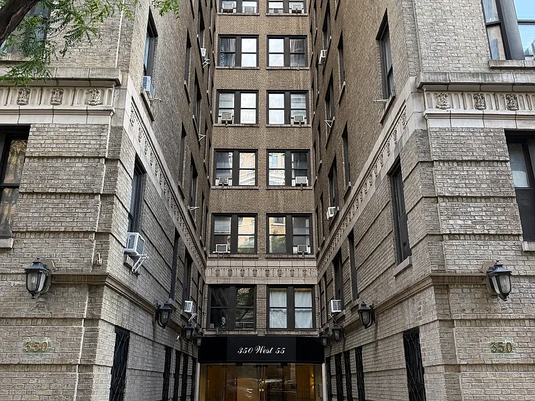 350 W 55th St #6D — Photo 8