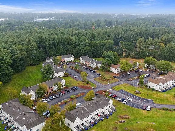 2nd image of 535 Fox Hollow Dr #535