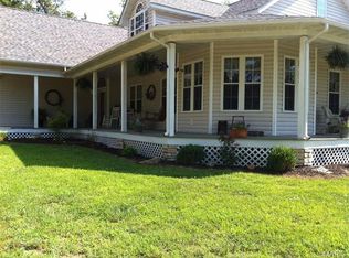 10436 Ridgley Rd, Potosi, MO 63664