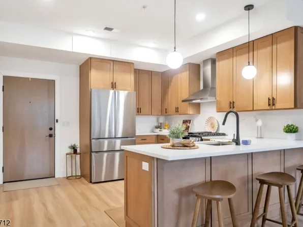 104 Encampment Ct, Montville Twp., NJ 07082