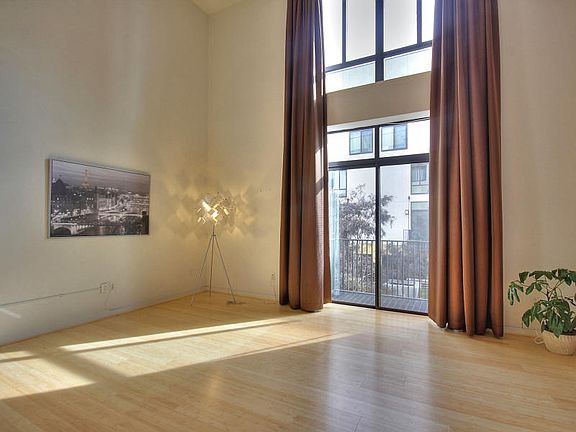 2nd image of 88 Bush St Unit 2198