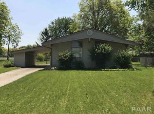 602 W Shoshone Rd, Peoria, IL 61614