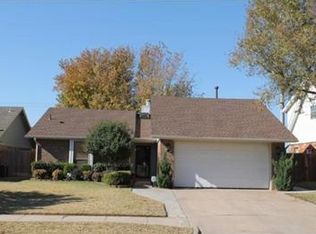 1928 Grassland Dr, Norman, OK 73072