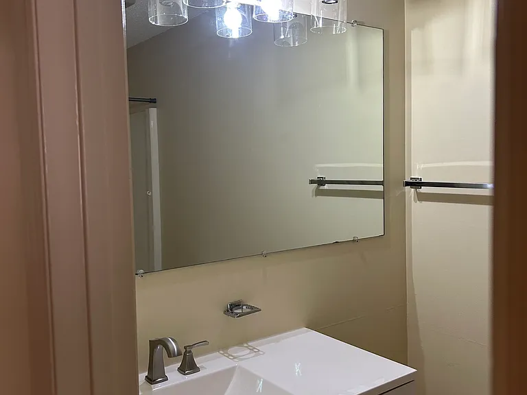 1320 Glenway Ave — Photo 13