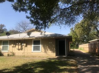 317 High School Ln, Irving, TX 75060