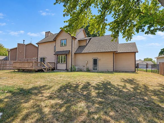 2nd image of 134 N Karren Ct