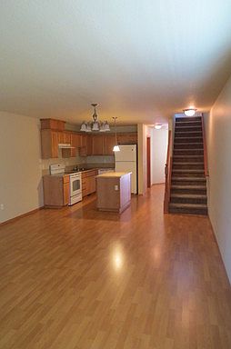 4th image of 9402 NE 73rd Cir