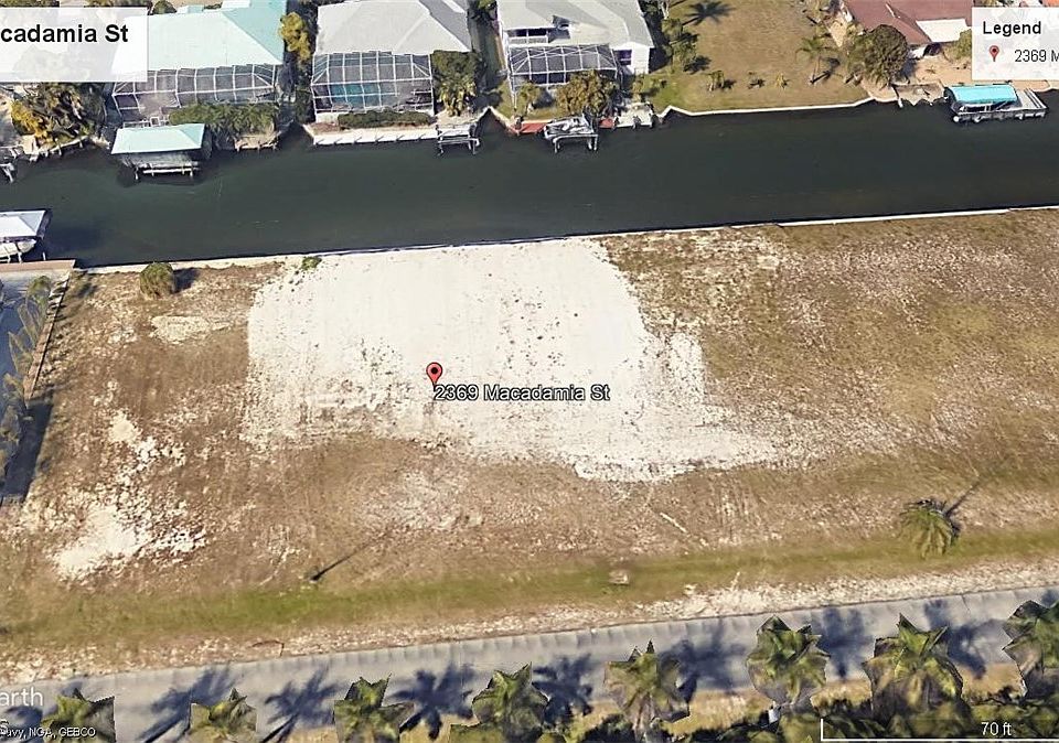 1st image of 2369 Macadamia St