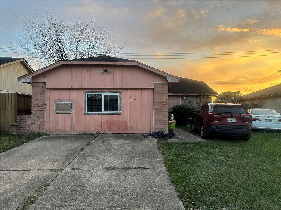 1st image of 3219 Windy Royal Drive