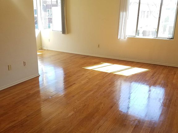 VIEW AS YOU ENTER UNIT