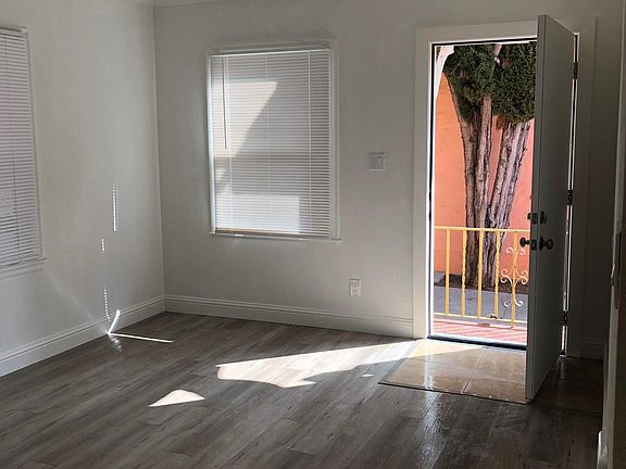 3rd image of 6114 Foothill Blvd APT E