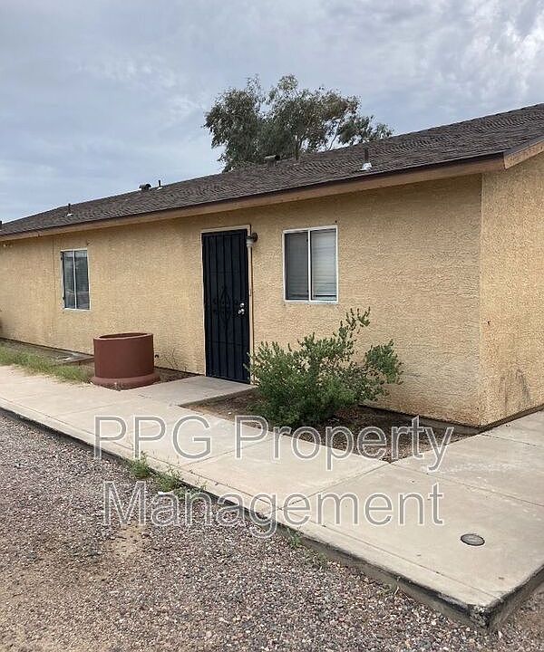 1st image of 5006 S 35th Ave #B