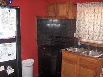 3rd image of 1711 W Ashby Pl