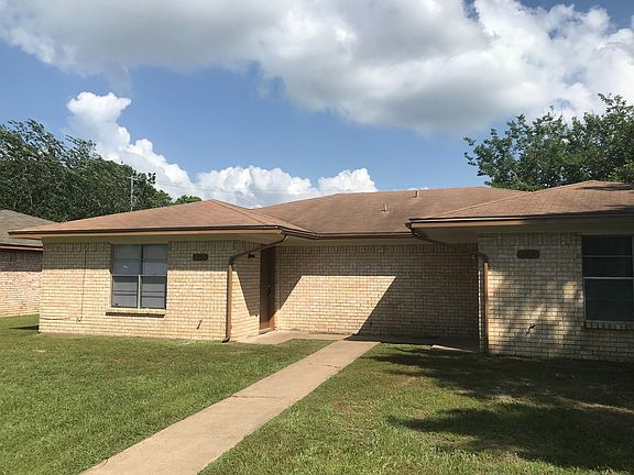 5th image of 418 University Oaks Blvd