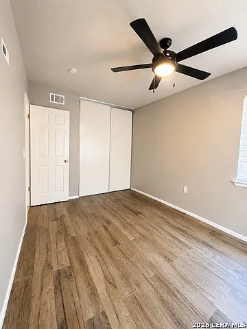 8023 Laurel Bnd — Photo 14